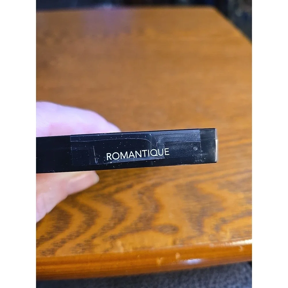 NEW Revlon Colorstay 16‎ Hour Eye Shadow-526 Romantic